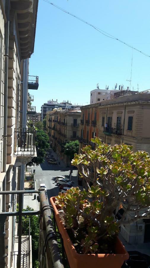 Appartamento La Casa di Beatrice Palermo Esterno foto